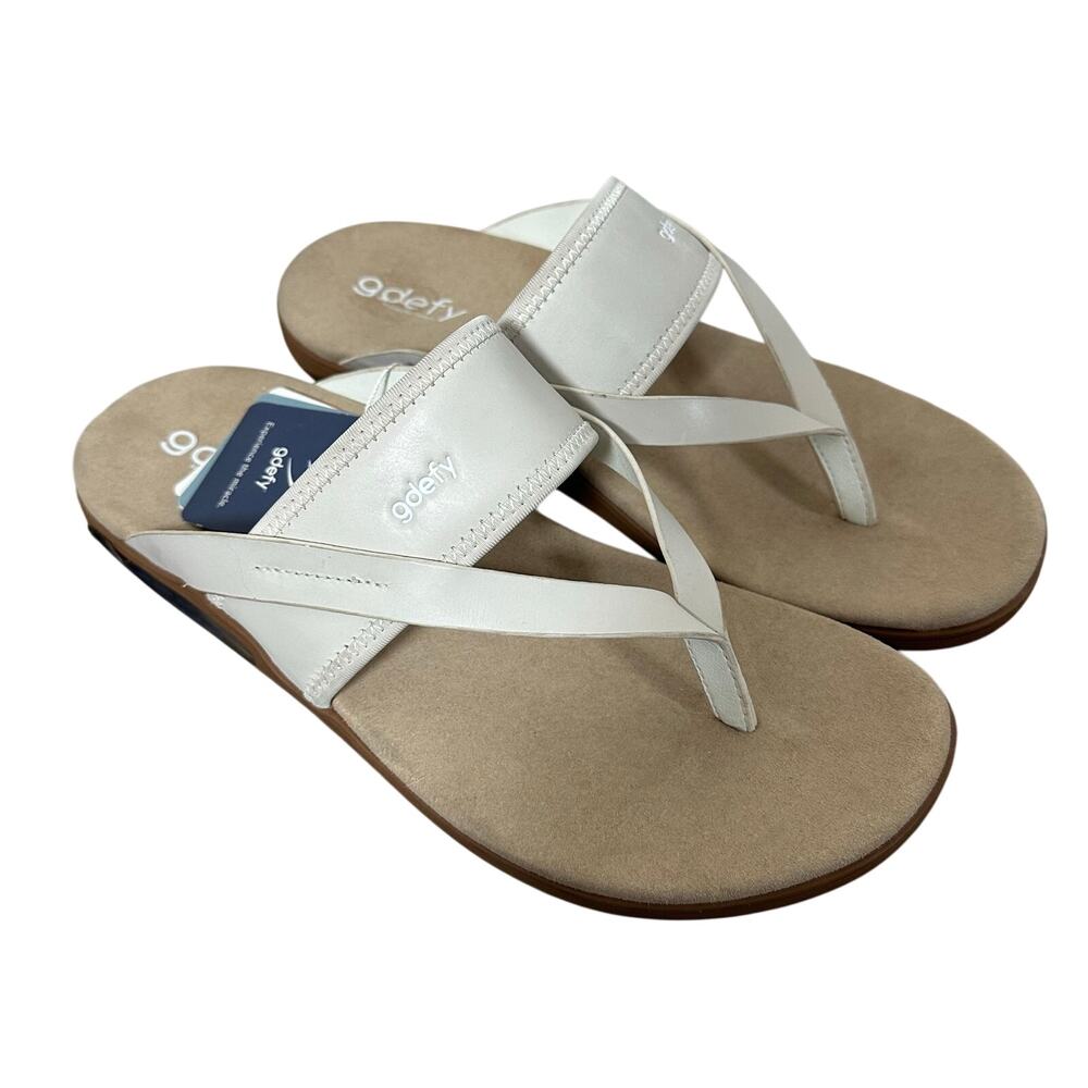 GDEFY Gravity Defyer Women's 11 White Leather Thong Sandals VersaShock NWT